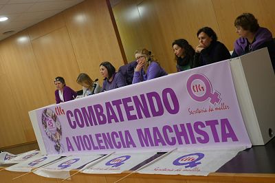 2016-11-25-DiaViolenciaMachista-Compostela04.jpg