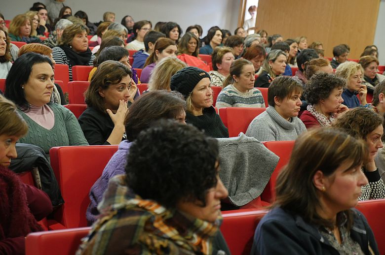2016-11-25-DiaViolenciaMachista-Compostela28.jpg