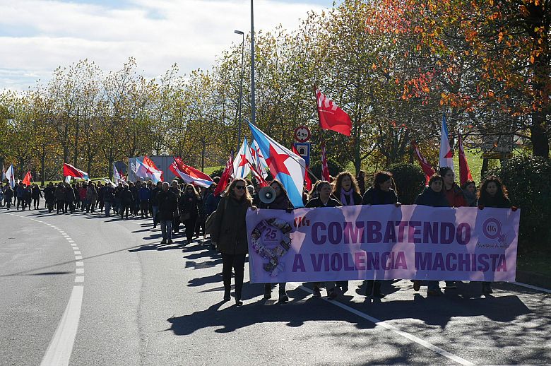 2016-11-25-DiaViolenciaMachista-Compostela43.jpg