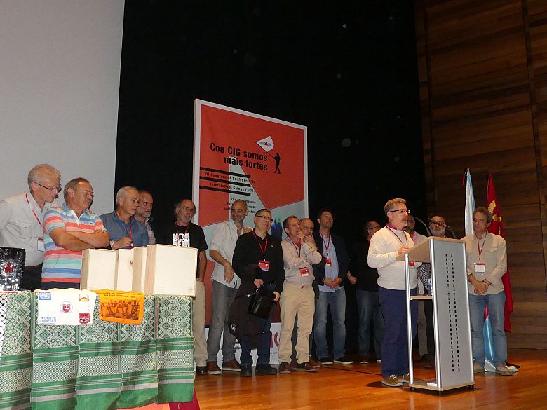 17-05-28ClausuraIICongreso-20.jpg